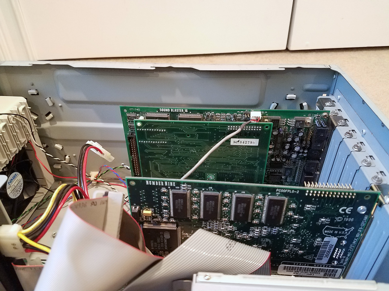 Illustration for article titled Retro parts from yesterday... presenting HP Pavilion 7270